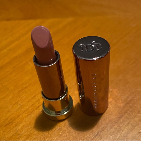 Urban Decay Vice Matte Lipstick 👄 - Picture 4 of 12